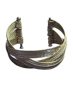 Hammered Goldtone Woven Cuff Bracelet 7.25 inches Flawed Missing a Screw on Cap